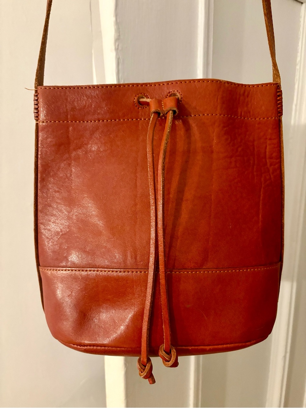 Lucky Brand Leather Drawstring Crossbody Bucket Bag